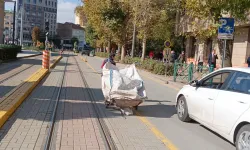 Eskişehir’de çocuk işçi ekmek parası için canını hiçe saydı