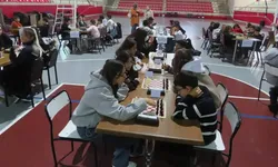 Eskişehir'de koruma altındaki çocuklar Cumhuriyet için yarıştılar