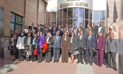 Eskişehir'de Muhtarlar Günü buluşması: Başkan Ünlüce’den dayanışma mesajı
