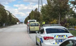 Eskişehir'de polisin "dur" ihtarını dinlemedi: Ehliyetsiz sürücüye ağır fatura