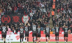 Eskişehirspor ile taraftarlar özlem giderdi