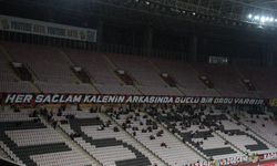 Eskişehirspor tribünlerinde unutulmaz mesajlar!