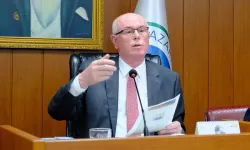 Kazım Kurt’tan AK Parti’ye tepki: “İki metrelik satış listesi abartılı bir liste”