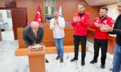 Kurt’a doğum günü ziyareti