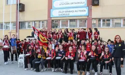 Eskişehir'de okullu öğrencilerin Es-Es sevgisi