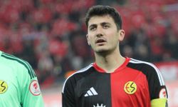 Ozan İsmail Koç kaptan çıktı
