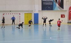 Porsuk Spor Salonu’nda maç trafiği aksadı