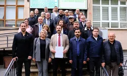 Talat Yalaz mazbatasını aldı: “Eskişehir’in gördüğü en büyük başarılara imza atacağız”