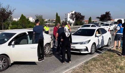 Eskişehir'de zincirleme kaza: 9 araç birbirine girdi (Video haber)