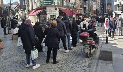 Eskişehir’de kampanya alarmı: Vatandaşlar birbirleriyle yarıştı