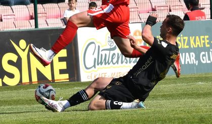 Eskişehirspor'da Talha Özer'e 1 maç ceza