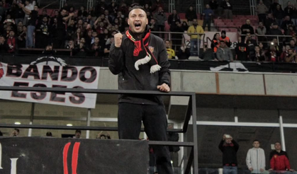 Alihan Başkan: “İyi ki Eskişehirsporluyuz”
