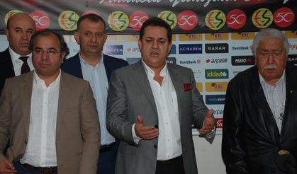 Halil Ünal liste çalışması yapıyor