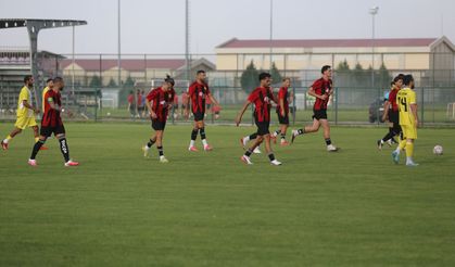 Eskişehirspor Bolu'daki ilk sınavına çıkıyor
