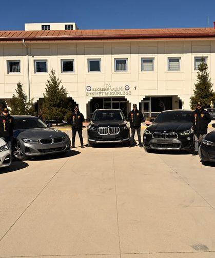 Eskişehir'de dev oto hırsızlığı operasyonu
