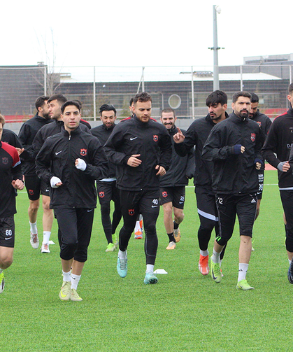 Bozanspor sezonun sonunu iyi getirmek için çalışıyor