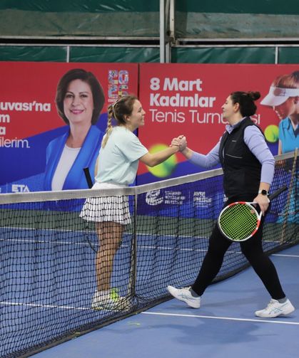 Eskişehirde 8 Mart Kadınlar Tenis Turnuvası tamamlandı