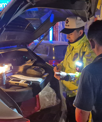 Eskişehir’de polis uygulaması: 328 kişi ve 142 araç sorgulandı