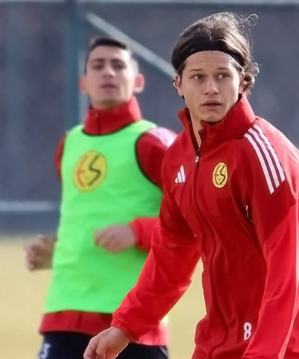 Eskişehirspor'da Tayfun Tatlı sahalara dönüyor