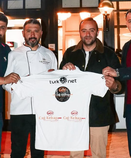 Eskişehirspor yönetimi ve futbolcular iftarda buluştu