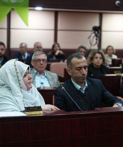 Yenikent’e çay bahçesi tartışması