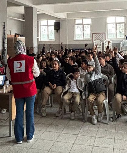 Eskişehir'de çocuklara afet bilinci ve çevre farkındalığı semineri