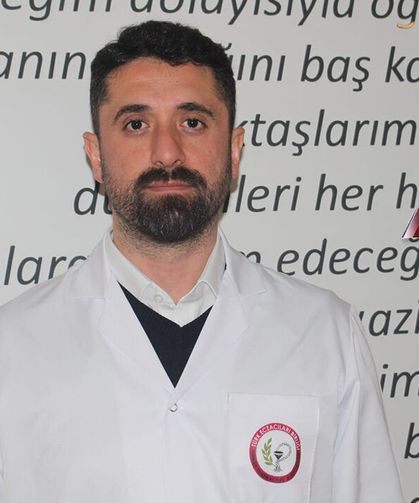 Eskişehir'de genç eczacıların sorunlarına dikkat çekildi