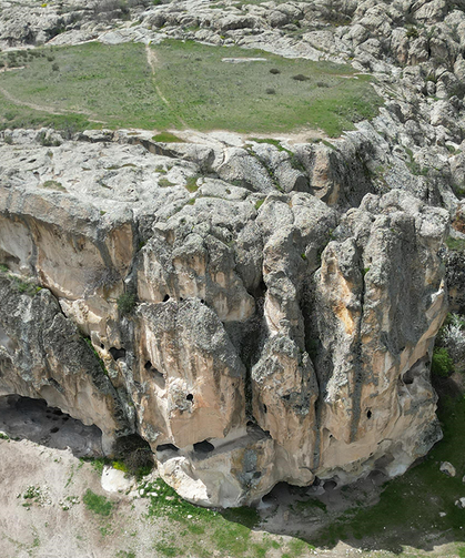 Frig Vadisi ziyaretçi akınına uğruyor