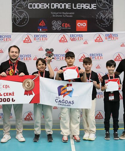 Türkiye Drone Turnuvası'nda Eskişehir'e 3 kupa birden geldi