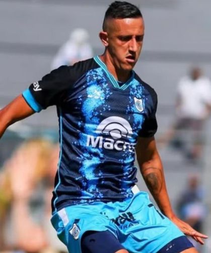 Uçakta "bomba" şakası yaptı: Pahalıya patladı