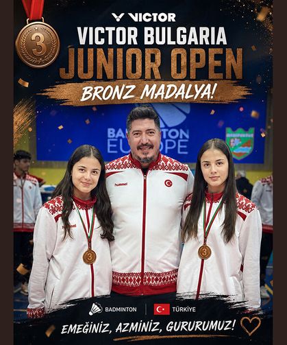 Eskişehirli sporcular Bulgaristan'dan madalyayla döndü