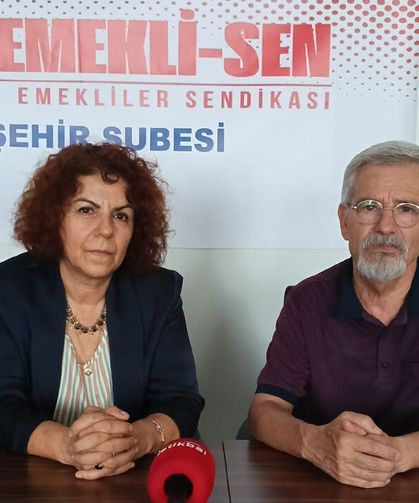 “Emekliler karne gününde torunlarından kaçıyor”