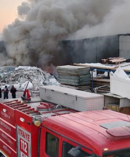 Eskişehir’de geri dönüşüm tesisinde yangın çıktı