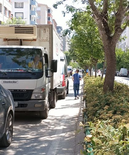 Eskişehir’de trafikte tehlikeli geçim mücadelesi