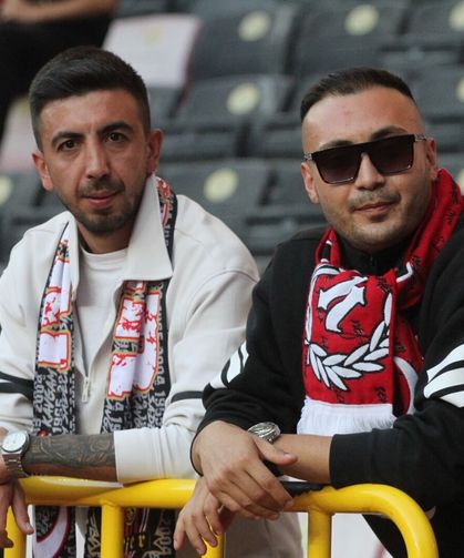 Tribün liderlerinden birlik çağrısı: Kimse Eskişehirspor’dan büyük değildir