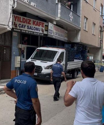 “Yan bakma” kavgası: 2 yaralı