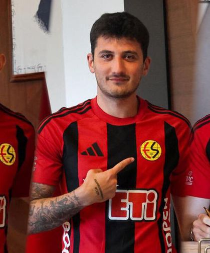 Eskişehirspor'da yeni imzalar yolda...