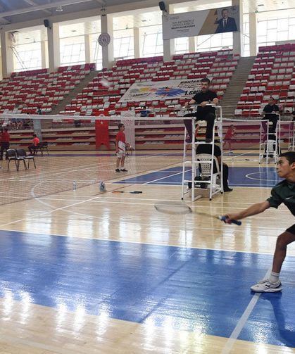 ANALİG Badminton 2. Etap 1. Grup Müsabakaları Eskişehir'de başladı