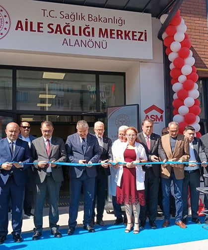 Eskişehir'de Alanönü Aile Sağlığı Merkezi törenle açıldı