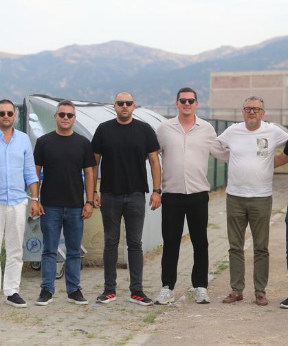 Eskişehirspor yönetimi takımı yalnız bırakmadı