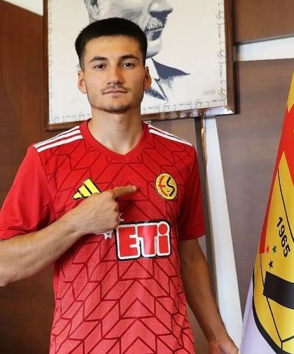 Bir dönem Eskişehirspor'daydı! Şimdi rakip oluyor