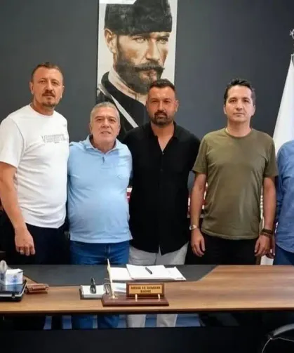 Demirspor'da Salgınoğlu'ndan bomba sözler: Ya ben ya hoca!