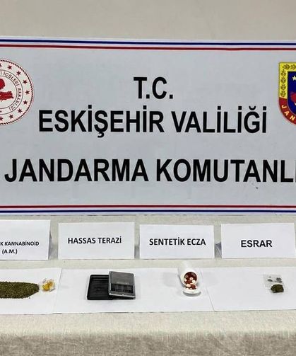 Eskişehir’de jandarmadan yasaklı madde operasyonu