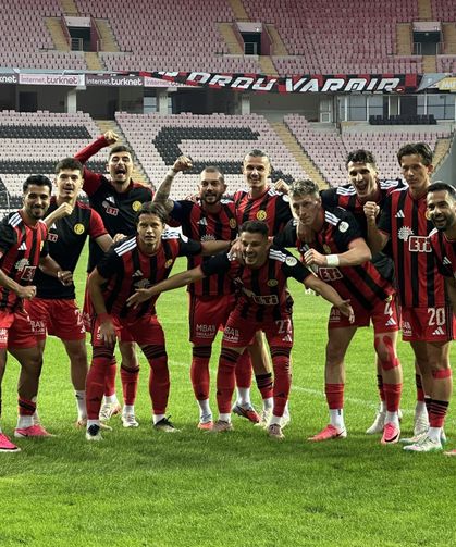 Eskişehirspor Alanya 1221 FSK karşısında ilk devreyi önde kapattı
