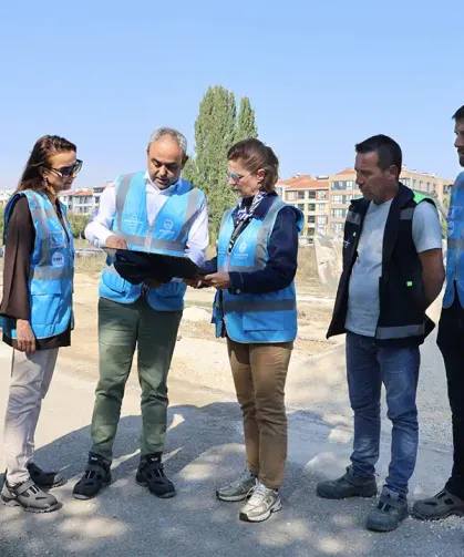 Eskişehir’de altyapı çalışmaları hız kesmiyor: Başkan Ünlüce sahada inceledi
