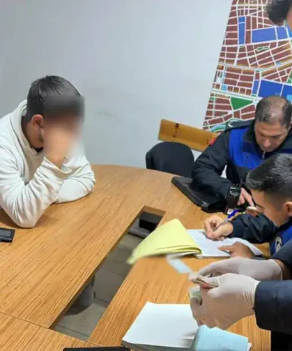 Eskişehir'de tramvayda para topladı, zabıta incelemesiyle gerçek ortaya çıktı