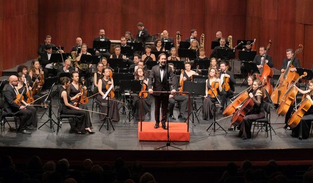 Eskişehir'de 6 Şubat depremi anısına konser düzenlendi