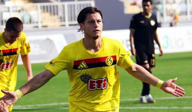 Eskişehirspor'da 20 maçta 32 oyuncu şans buldu