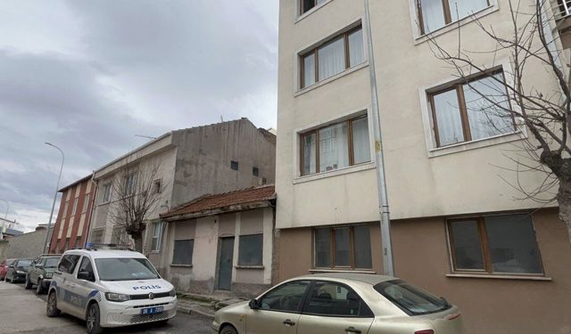 Eskişehir'de 3'üncü kattan düşen çocuk komada