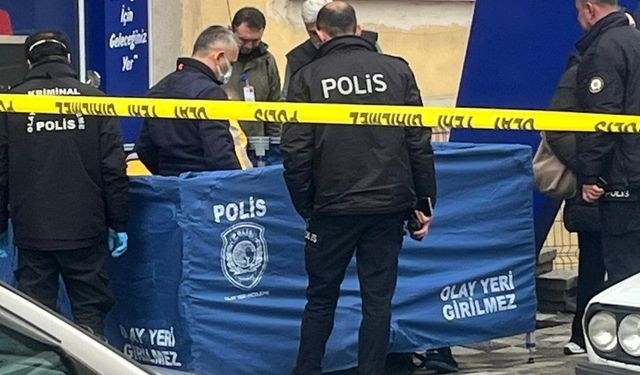Cadde üzerinde ölü bulundu